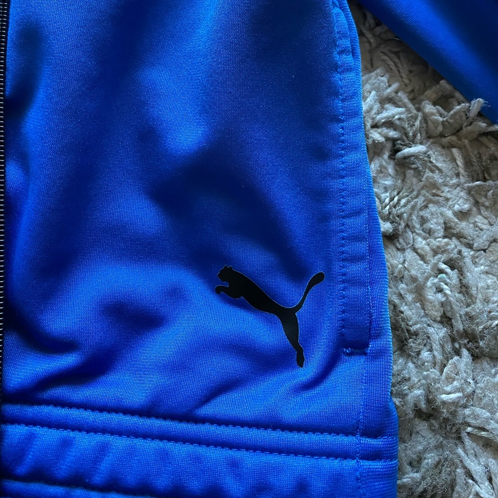 Puma jacket - Picture 3 of 8